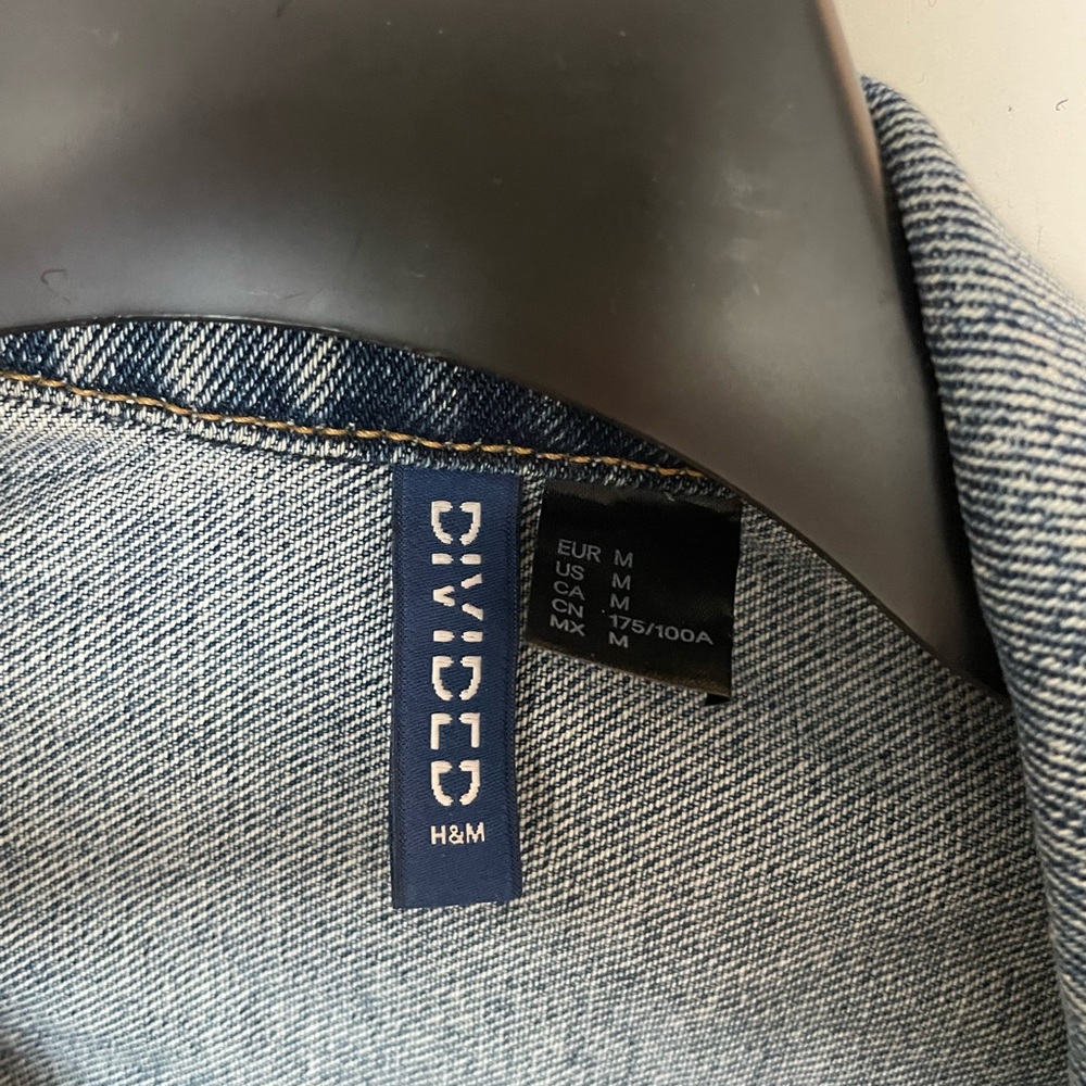 Distressed denim jacket - Picture 3 of 3